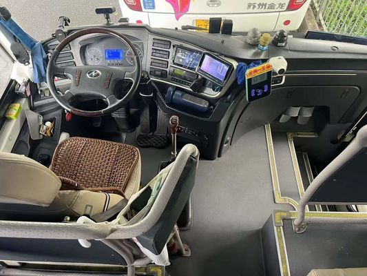 HIGHER 48 kursi bus wisata bekas diproduksi pada bulan September 2018 11120×2550×3595mm