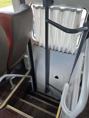 48 Kursi Bus Digunakan Diesel Digunakan Kothak Mewah Diproduksi Pada Oktober 2020