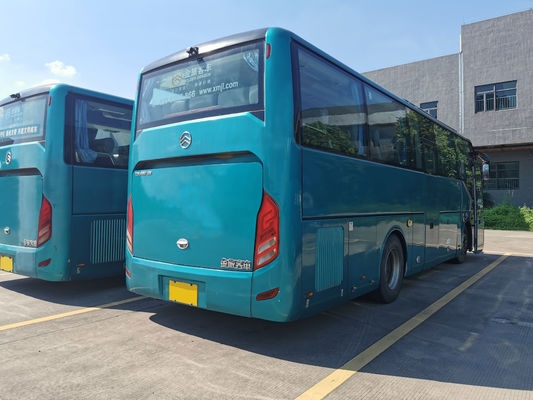 Bus Wisata Golden Dragon 40 Kursi Untuk Kebutuhan Transportasi