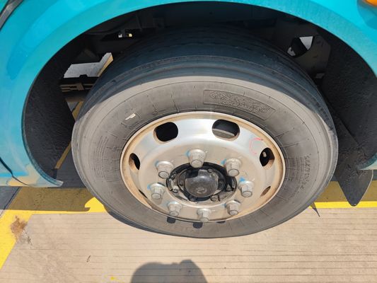 Bus mewah listrik bekas 31 kursi dengan transmisi otomatis