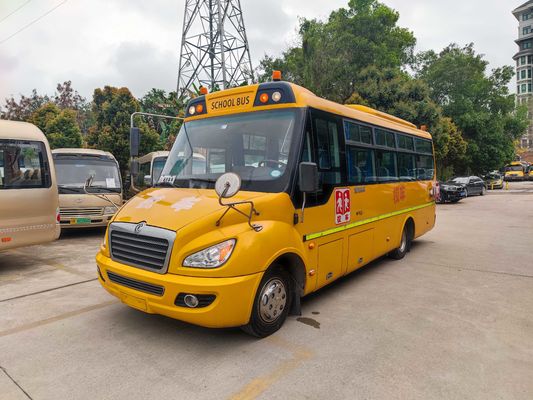 Dongfeng 42 Kursi Bus Sekolah Pensiunan Bahan Bakar Diesel Dengan Mesin Euro 4