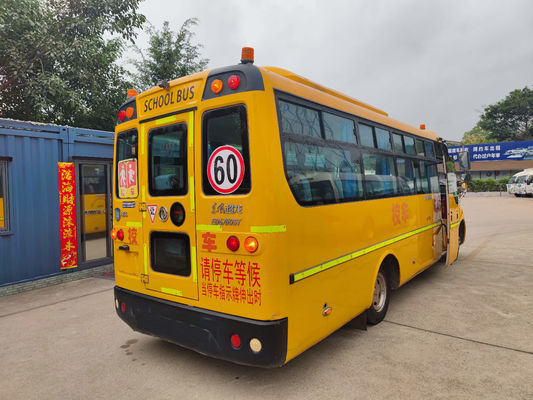 Dongfeng 42 Kursi Bus Sekolah Pensiunan Bahan Bakar Diesel Dengan Mesin Euro 4