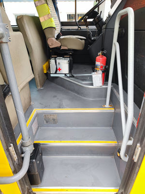 Diesel second hand sekolah Van 36 kursi Bus bekas LHD Posisi kemudi