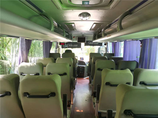 Bus bekas 32 kursi Yutong Mesin diesel, manual Bus wisata bekas