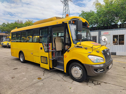 Yutong 41 kursi bus sekolah bekas bahan bakar diesel diproduksi pada bulan Agustus 2014