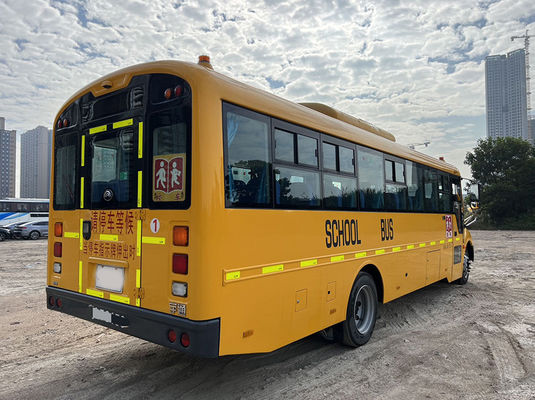 YuTong 52 Kursi Bus Sekolah Digunakan Untuk Mengangkut Siswa