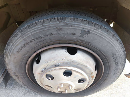 Diesel Bus sekolah bekas Van 34 kursi 6880x2355x3030mm Dimensi