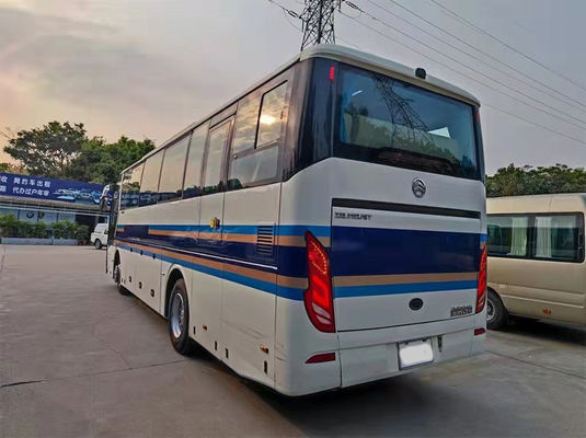 2 Pintu Digunakan Pengemudi Kiri Bus Diesel Bermotor 47 Kursi Bus Penumpang Digunakan