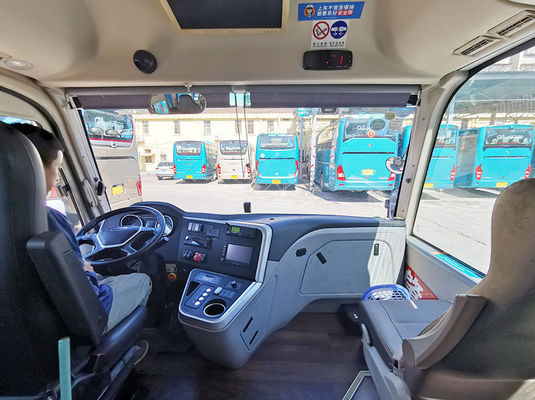 LHD Yutong bus mewah bekas 31 kursi dengan transmisi otomatis