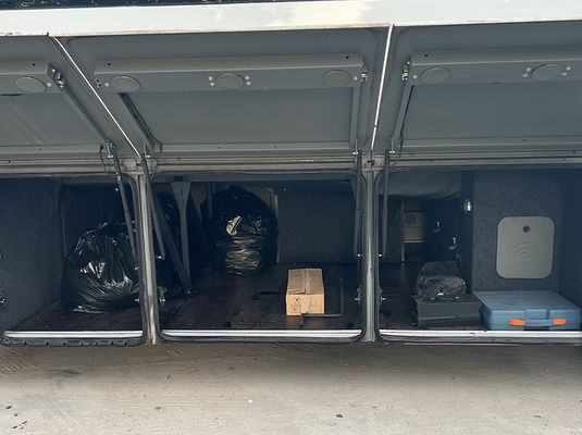 47 kursi LHD Bus Bus bekas dengan mesin diesel