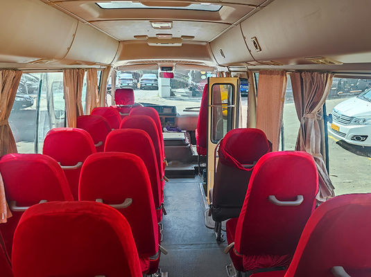 23 kursi Toyota Coaster Bus Wisata second hand dengan transmisi manual