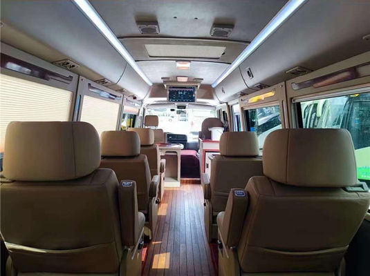 Bus Bekas 11 Tempat Duduk Bertenaga Bensin Disetujui ISO