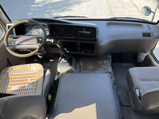ISO Toyota Coaster Bus 20 Kursi Bus penumpang bekas