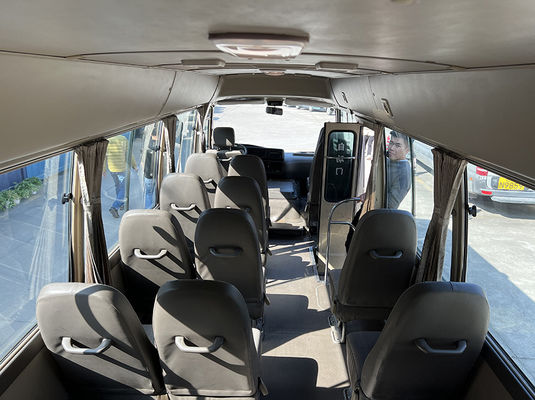 ISO Toyota Coaster Bus 20 Kursi Bus penumpang bekas