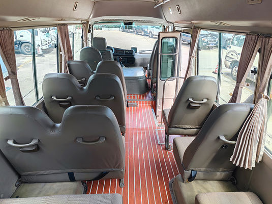 Golden Dragon Vans kecil bekas 19 kursi Euro 4 LHD AC Dengan transmisi manual