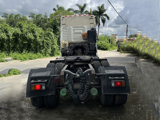 Manual Pengiriman tangan kedua Van 6×4 Drive Kapasitas Tengah Dikonsumsi truk pengiriman