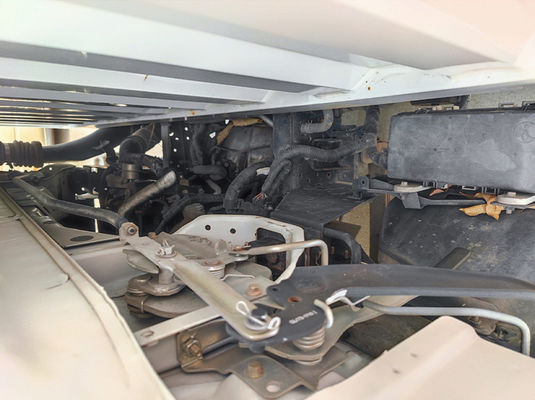 Manual Putih Vans Kargo Pra-milik Diesel Isuzu digunakan Vans Kargo Kotak Truk