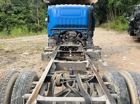 Diesel 110km/H Truk tugas menengah bekas Truk kargo bekas untuk pengangkut barang