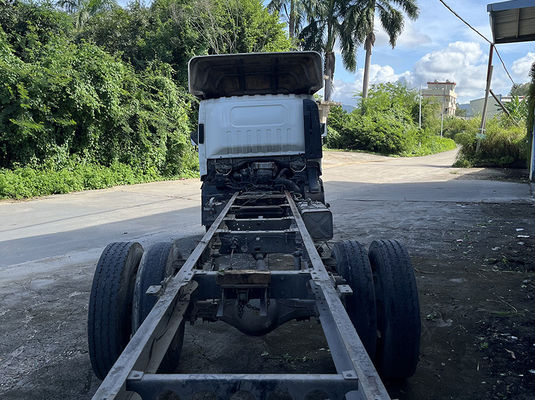 8-10 Ton Truk Tugas Menengah Digunakan 4x2 Drive Bahan Bakar Diesel Lama