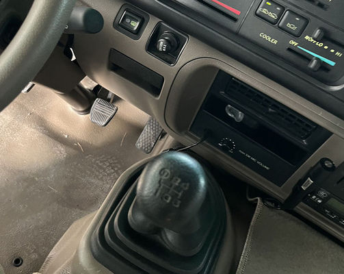 Toyota 23 Seat Bus Coaster bekas 7m Bensin Mini Bus bekas