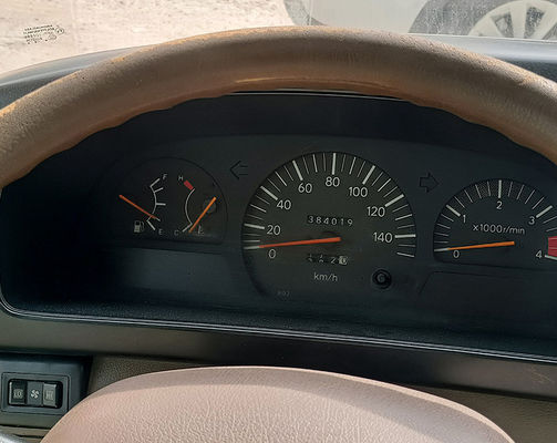 Bus Bekas 23 tempat duduk LHD Mini Bus Dengan Transmisi Manual Dan Jenis Bahan Bakar Diesel