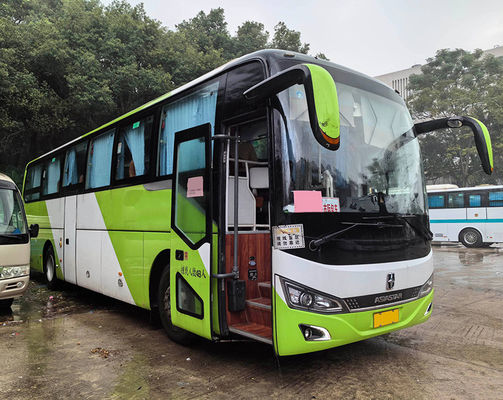 48 tempat duduk Long Coach dengan kecepatan maksimum 100km/h dan transmisi manual Model digunakan