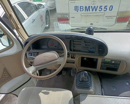 Standar emisi bus bekas Euro 3 dengan posisi kemudi LHD Mesin bensin