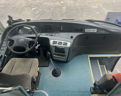 12m 57 kursi LHD Bus bekas Yutong Mesin Diesel Bus 1 pintu Bus komersial bekas