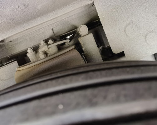 50 kursi Bus Bekas 12m Mesin Diesel LHD Euro 5 Bus Pelatih Bekas