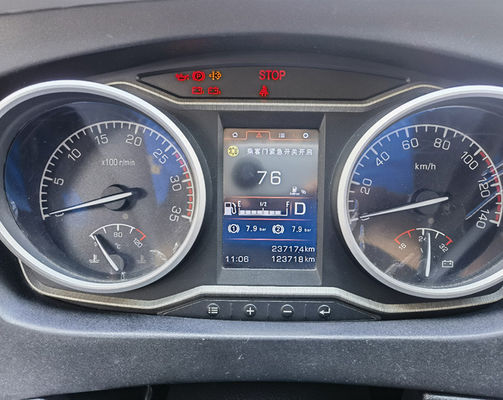 50 kursi Bus Bekas 12m Mesin Diesel LHD Euro 5 Bus Pelatih Bekas