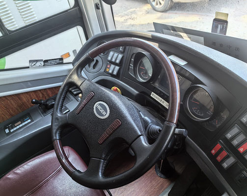 Higer 54seats LHD Euro 5 Second Hand Coach Bus Transportasi yang dapat diandalkan Bus wisata bekas