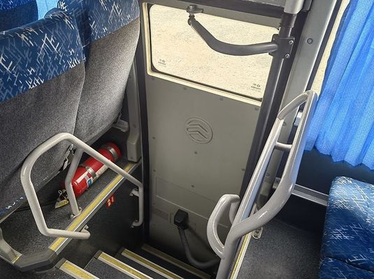 Diesel Bus Bus Euro 5 Bus Wisata Bekas LHD Kemudi 12m