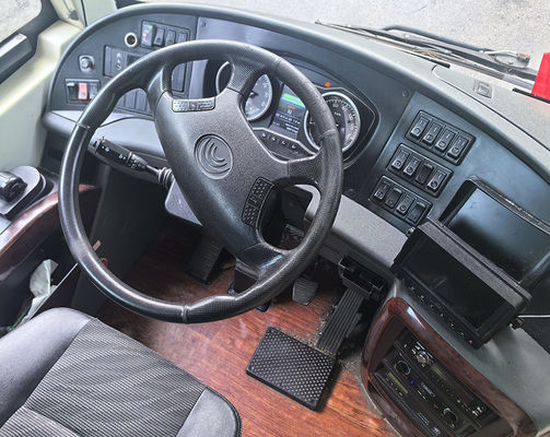 YTM280-CV4-H Bus listrik motor bekas Bus 33 kursi Coach Bus wisata bekas