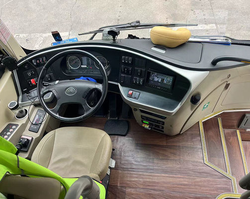 Digunakan Bus EV 34 tempat duduk Bus Listrik 100KWh G.V.W 14200kg Bus Pelatih Bekas