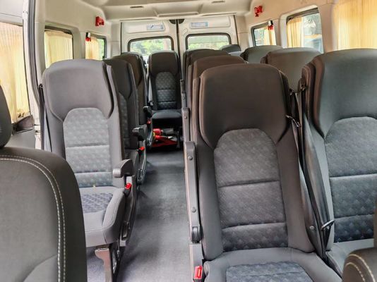 6 meter van bekas 17 kursi MAUXS VAN