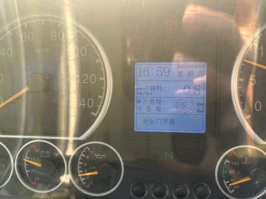 Van sekolah bekas dibuat dalam 36 kursi mesin diesel kuning LHD ZK6669DX7