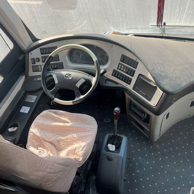 Bulk sale of Yuchai 330 engine double-glazed 63-seat yellow Golden Dragon second-hand buses