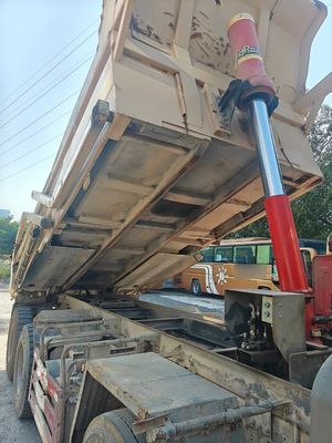 Truk Dump Howo Bekas Kuning Dua Tempat Duduk Produksi Tahun 2019